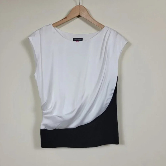 Vince Camuto Woman's Blocked Black and White Sleeveless‎ Blouse PM - Picture 13 of 13